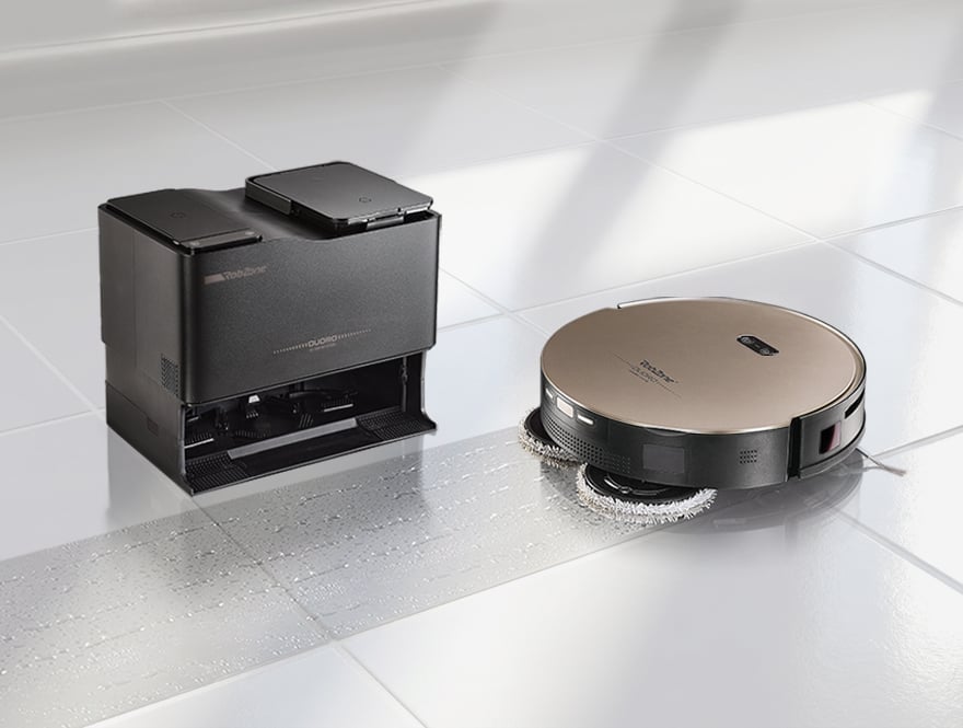 Robotické vysavače s All-In-One stanicí ›
